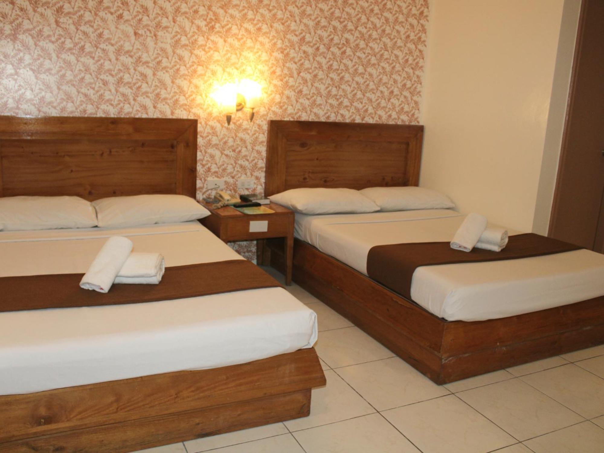 Rosas Garden Hotel Manila Kültér fotó